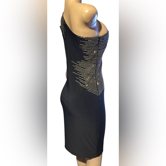 Cache Black One-Shoulder Size 6 Asymmetrical Pattern Rhinestone Embellishments - Picture 2 of 14